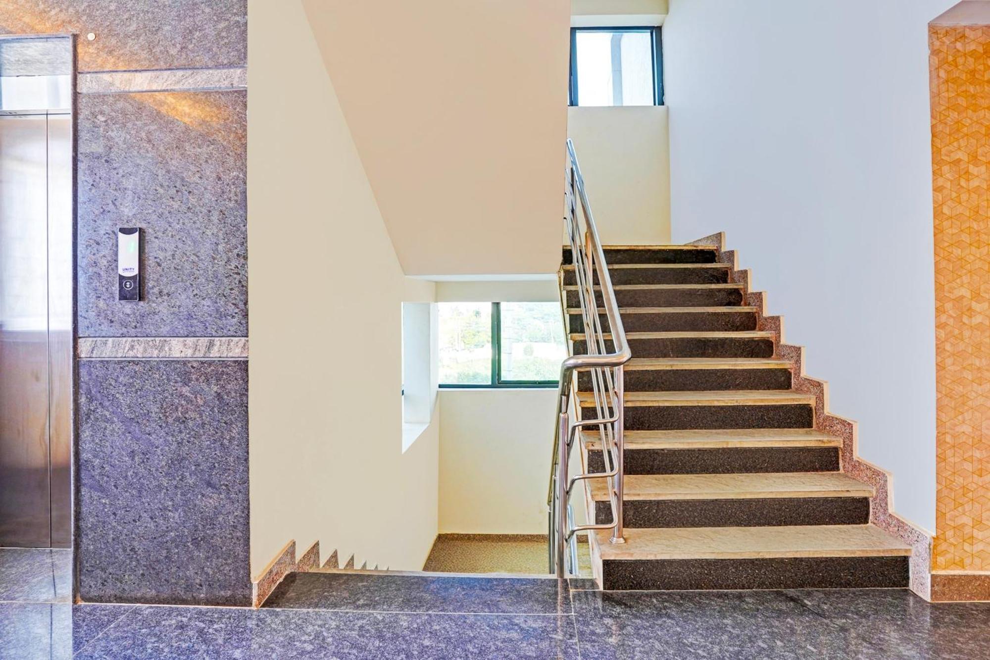 Super Townhouse Oak Electronic City Formerly Hotel Trubell Kammasandra 외부 사진